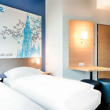 B&B Hotel Ulm Hotell *