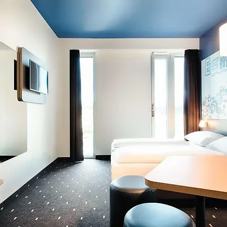 B&B Hotel Ulm Hotell Ulm