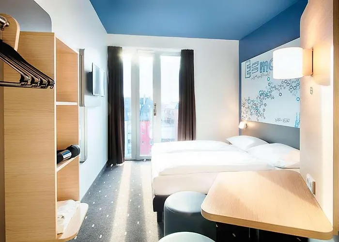 Hotell B&B Hotel Ulm Ulm