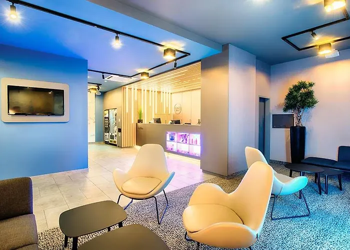 Hotell B&B Hotel Ulm